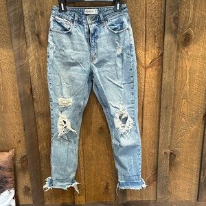 Abercrombie & Fitch Light Blue Highrise Mom Distressed Cropped Jeans